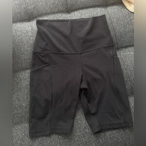 Lululemon Align High Rise Short with Pockets 8"